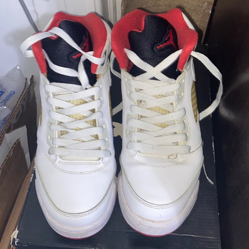 Air jordan 5 “fire red”